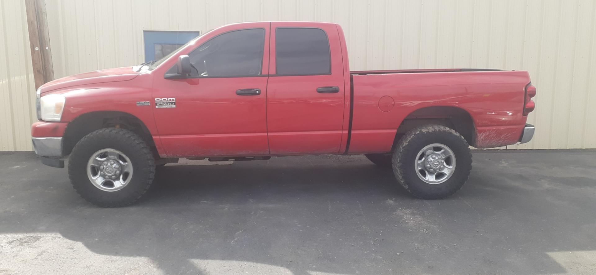 2007 Dodge Ram 2500 (1D7KS28D67J) with an 5.7L V8 OHV 16V engine, located at 2015 Cambell Street, Rapid City, SD, 57701, (605) 342-8326, 44.066433, -103.191772 - CARFAX AVAILABLE - Photo#0